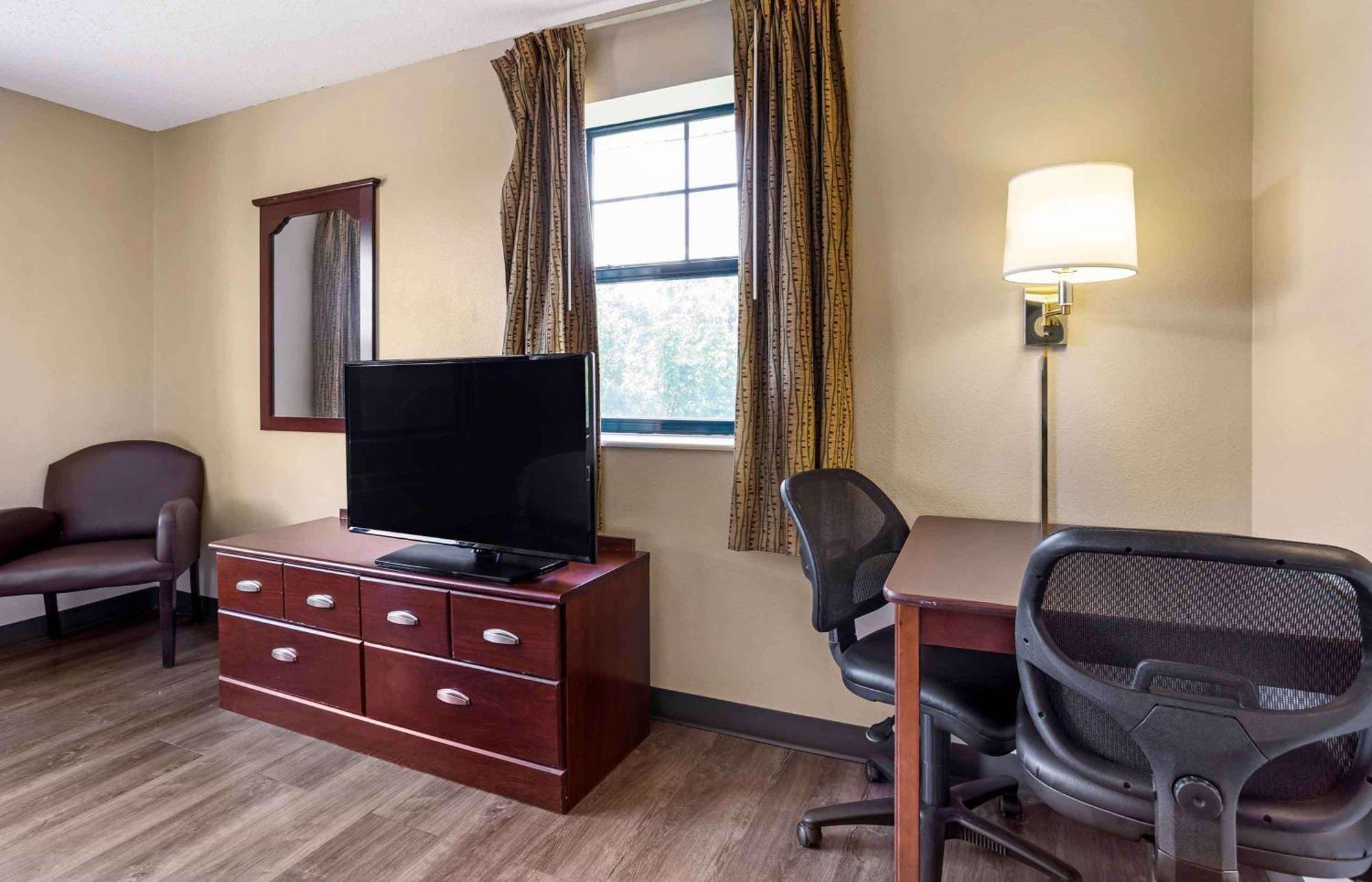 Extended Stay America Suites - Fishkill - Westage Center Экстерьер фото