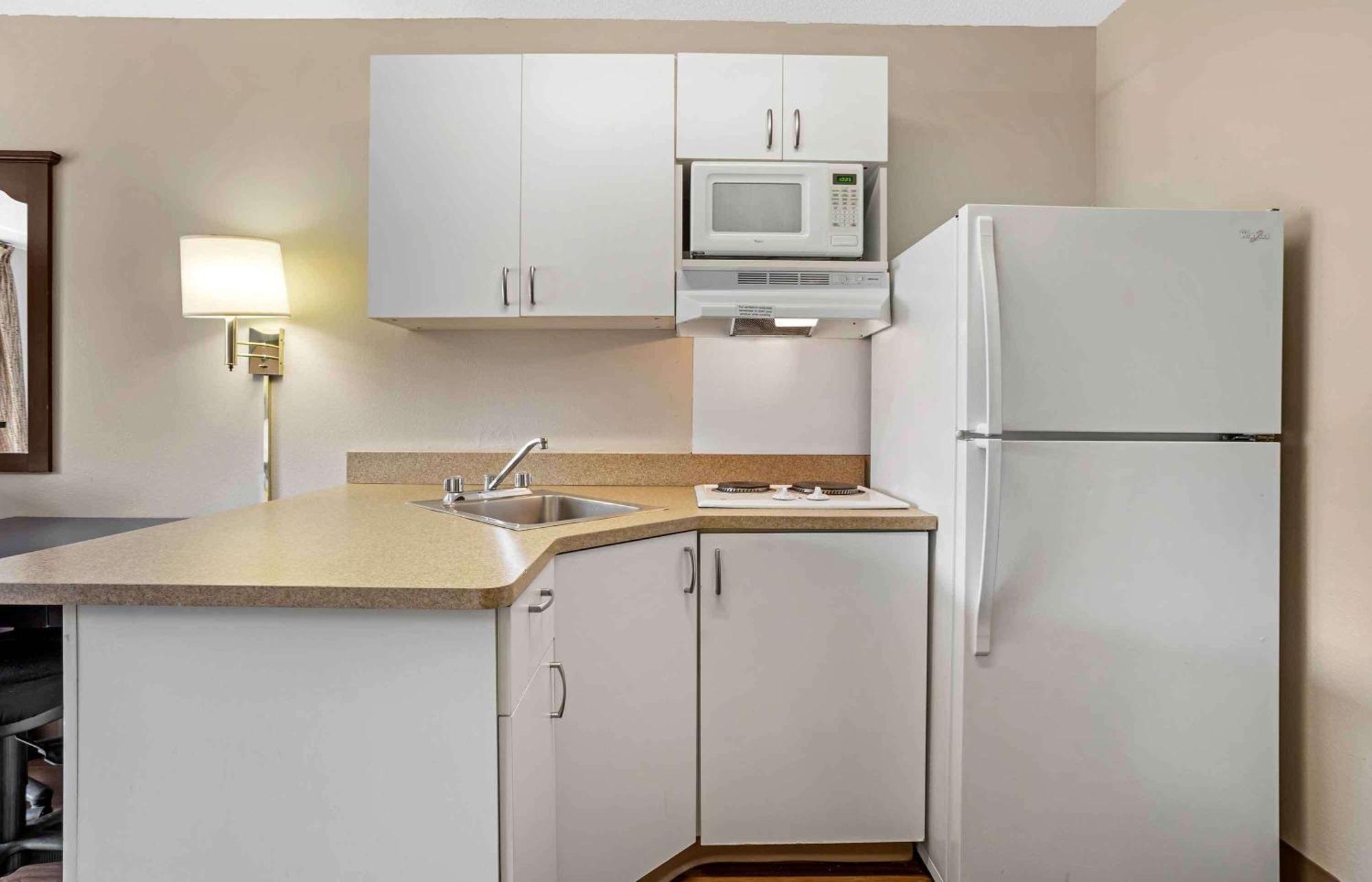 Extended Stay America Suites - Fishkill - Westage Center Экстерьер фото